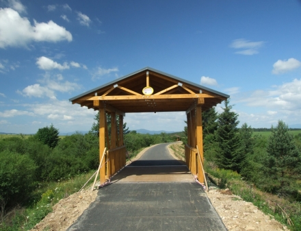 Trzy mosty na trasie rowerowej na Słowacji